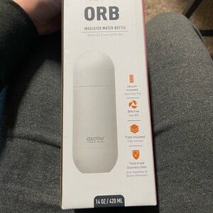 New in Box Asobu White Insulated Water Bottle
